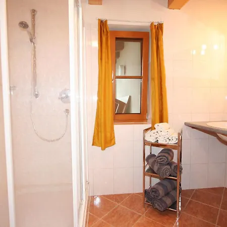 Apartamento Gruber By Interhome